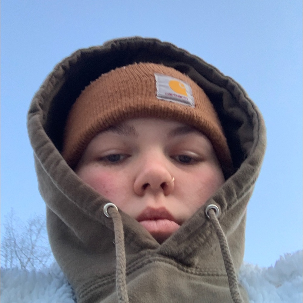 Meet your Posher, Lucy